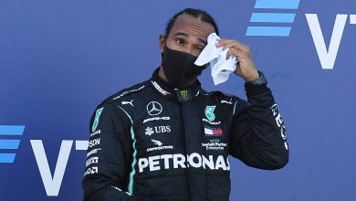 They’re trying to stop me, says unhappy Lewis Hamilton