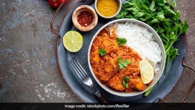 Think butter chicken and try these 5 delicious chicken curries at home