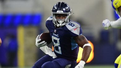 Tennessee Titans give up RB Adrian Peterson after three games