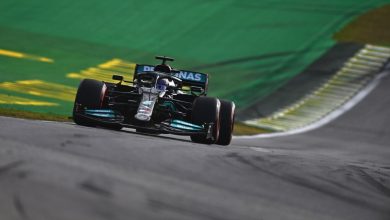 Red Bull tracks Mercedes' rear wing after Lewis Hamilton's 'appalling' pace