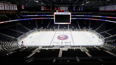 New York Islanders, relieved fans rejoice as they open the team's 'beautiful building' in front of the Calgary Flames