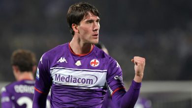 Manchester United hunt for phenomenon Fiorentina Dusan Vlahovic