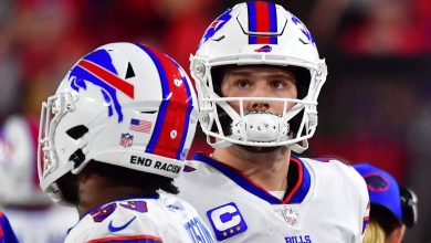 Buffalo Bills' Josh Allen in the walking warm-up after losing to the Bucs;  Tests set for Monday