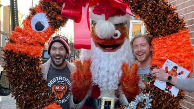 How Gritty, the Philadelphia Flyers' mascot, saved Christmas for a local couple
