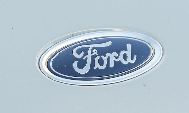 Ford CEO denies plan to cut off EV or ICE business