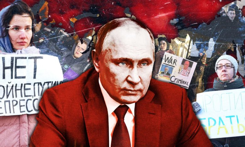 Vladimir Putin’s Panicked Panicked Crackdown in Russia Shows He’s on the Way Out