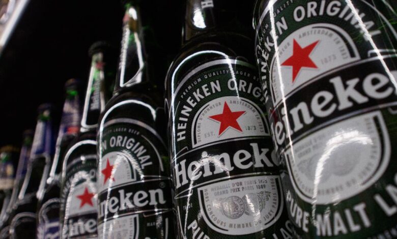 Heineken and Carlsberg to leave Russia