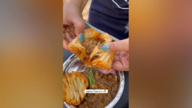 See: A Shop in Old Delhi Serving Samosa With a Twist;  Have you heard of Japani Samosa?