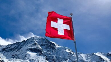 Switzerland Plans to Freeze Crypto Assets Held by Russian Nationals Within Its Borders: Report