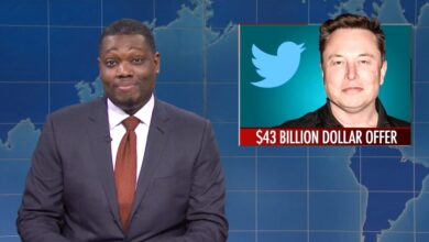 SNL’s Michael Che and Colin Jost Brutally Roast Elon Musk