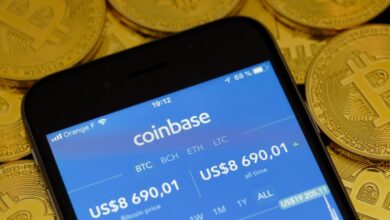 Coinbase extends hiring freeze, cancels some accepted offers – TechCrunch