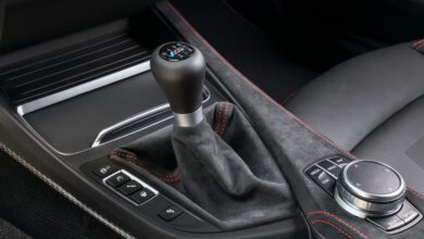 BMW M commits to manual transmission