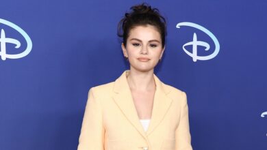 Selena Gomez admits she doesn't "trust a lot of people"