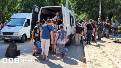 Ukraine-Russia War: Civilians flee frontline city as Russians advance