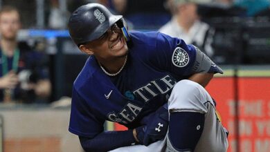 X-ray of Julio Rodriguez's arm came back negative, but Seattle Mariners OF is on the injured list