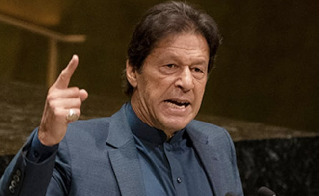 Imran Khan's Instagram account in Pakistan briefly hacked