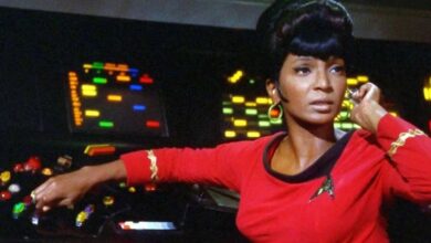 Obituary: Nichelle Nichols, Lieutenant Uhura of Star Trek