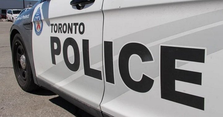 Police arrest man in connection to Toronto, Markham jewelry store robberies - Toronto
