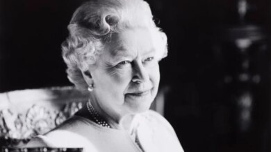 Queen Elizabeths' iconic cupcake recipe from 1960 on Surfaces Online