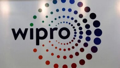 Wipro Fires 300 Employees For Moonlighting