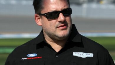 Tony Stewart returns to broadcast booth for NHRA in Maple Grove