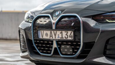BMW unveils Neue Klasse EV concept in January