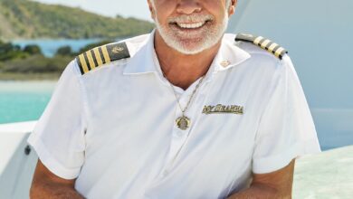 Did Captain Lee Rosbach leave the deck?  He says...