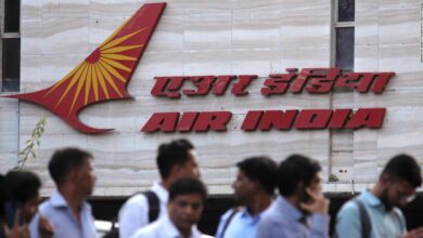 Air India's handling of unruly passengers criticized by regulator