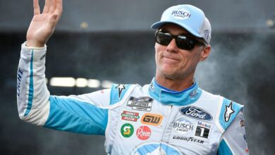 Harvick made NASCAR history beyond the heroes in the rookie season