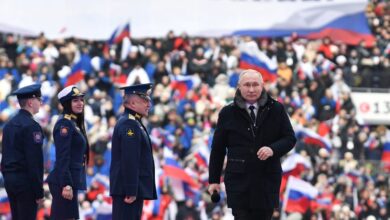 Putin’s Chef Yevgeny Prigozhin Betrays Kremlin With Gruesome Photos of Russian Corpses