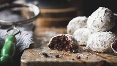 Snowball Cookies: