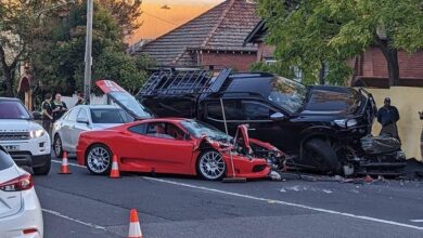 Rare goods Ferrari crashed into overturned pickup truck on the streets of Melbourne