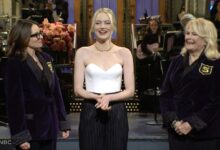 Emma Stone Joins SNL’s Five-Timers Club With Tina Fey and Candice Bergen